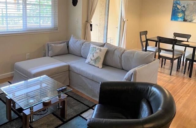 ❤️ San Ramon - Business Travel Ready - Sunny & Modern in einer Wohnanlage