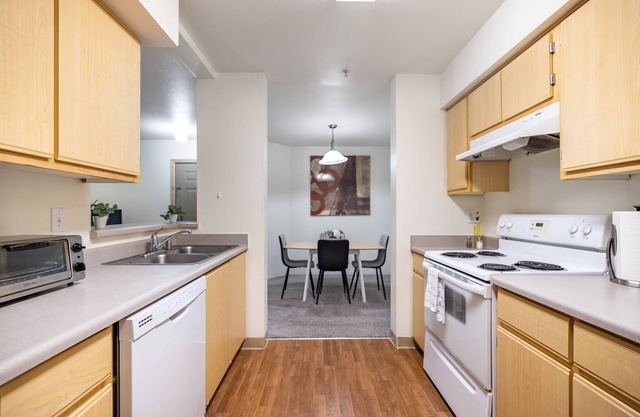 Covington Comfort: 2BD/2BA Home with Office