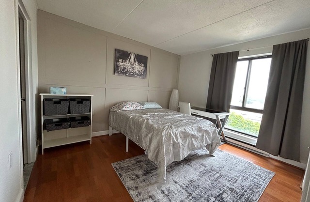 Cozy 1-bed, 1-bath apartment in charming Downtown Stamford