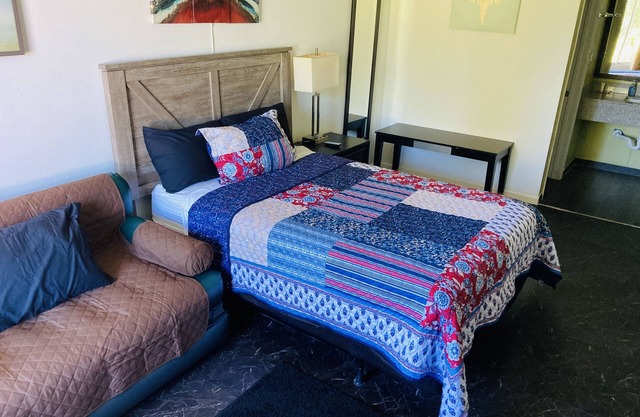 Cozy 1-bedroom 15 minutes to Disney World!