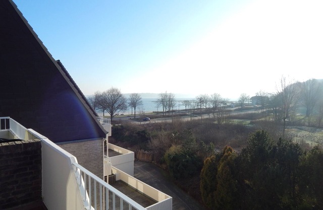 Gemütliche 1 Zimmerwohnung mit Blick aufs Wasser