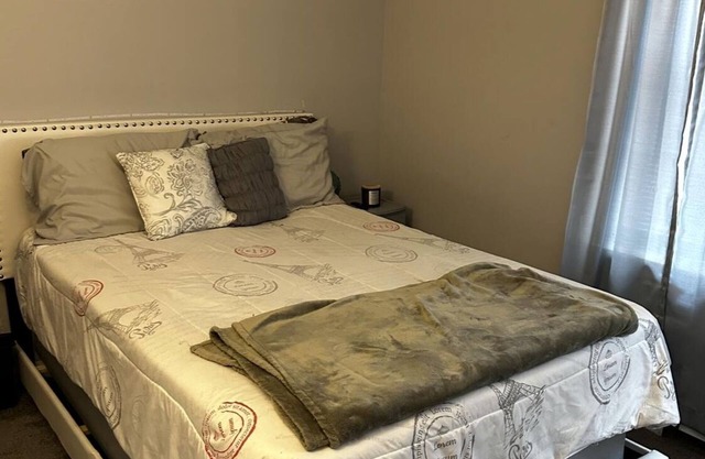 Cozy 1-bedroom apartment in awesome Hartford with fitness room, WiFi