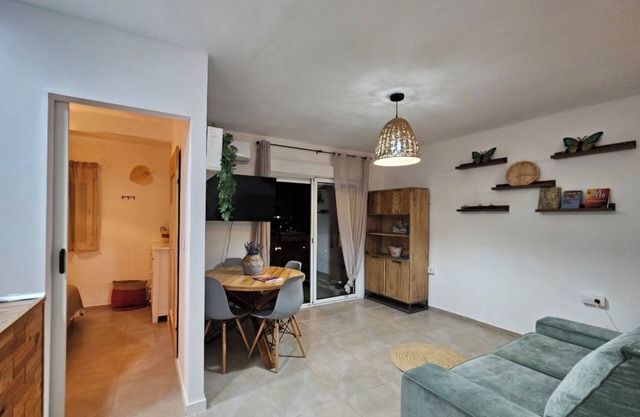 Cozy 1-bedroom apartment in lovely VC with WiFi, fitness room