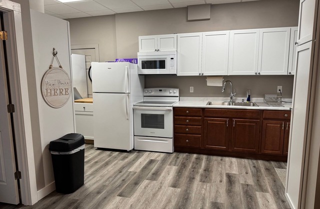 Cozy 1-bedroom apartment in pleasant Orion with WiFi, AC