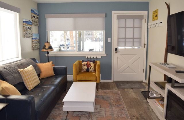 Cozy 1-bedroom condo in charming Winter Park, CO