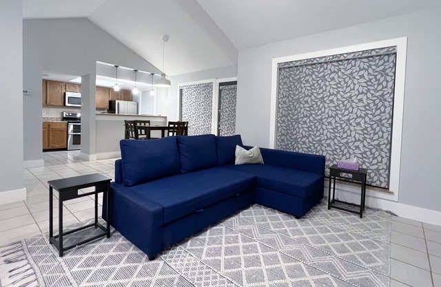 Cozy 1-bedroom condo in lovely Fort Worth with AC, WiFi
