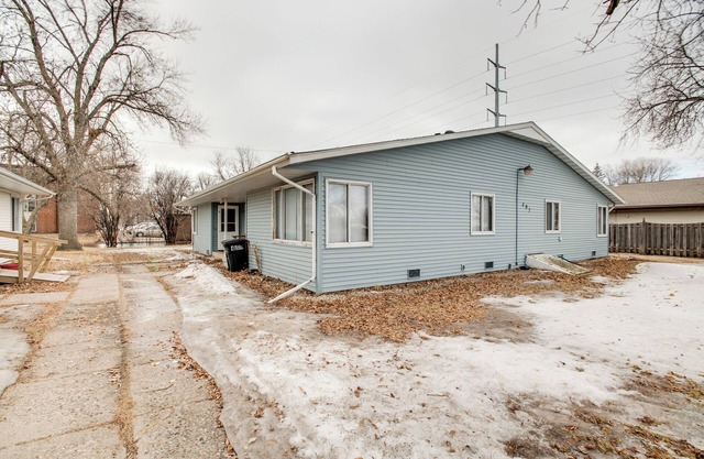 Cozy 1-bedroom condo in wonderful West Fargo with WiFi, AC