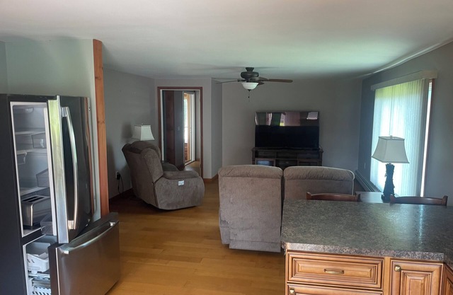 Cozy 1-bedroom house in charming Olean with WiFi