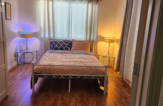 Cozy 1-bedroom with WiFi, AC in enchanting Mission Viejo