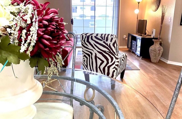 Cozy 1-bedroom with AC, WiFi in excellent Phoenix
