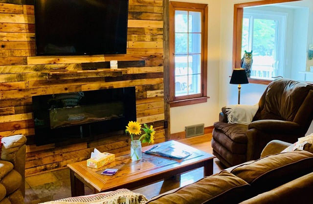 Cozy 1940s Cabin on Range Line Lake – Private Waterfront on Three Lakes Chain