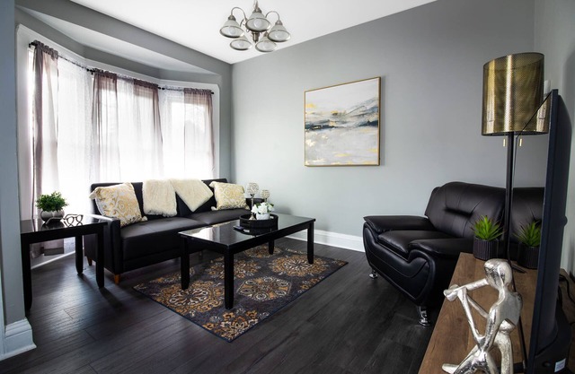 Cozy 1BR Apartment Sleeps 2 Near the falls