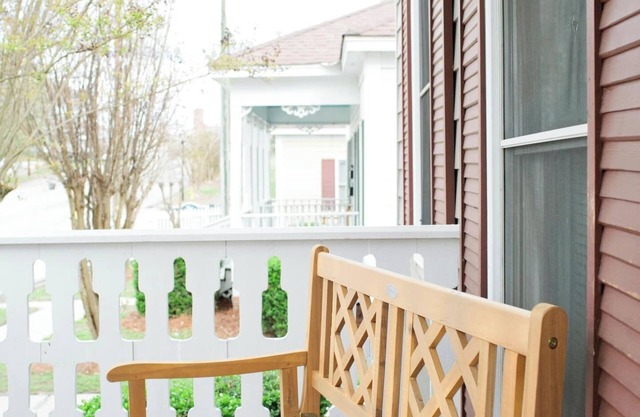 Downtown Vibes | 1BR Pet-Friendly Apt