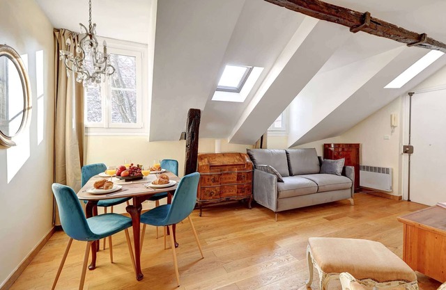 Cozy 1BR for 4 in the Heart of Latin Quarter