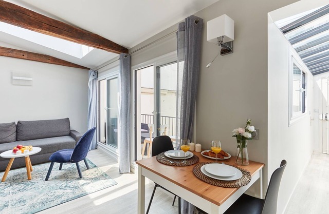 Cozy 1BR in The Heart of St Germain des Pres