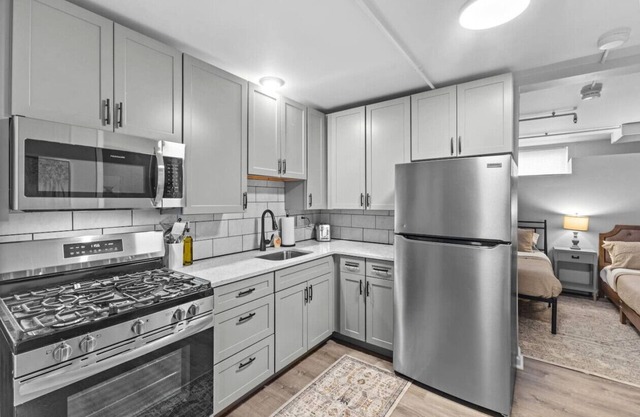 Cozy 1BR in Winooski!
