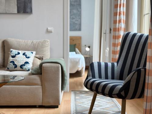 Cozy 1BR Picasso By Easytrip