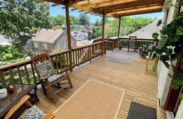 Cozy 1BR unit across from Belhaven Town Center