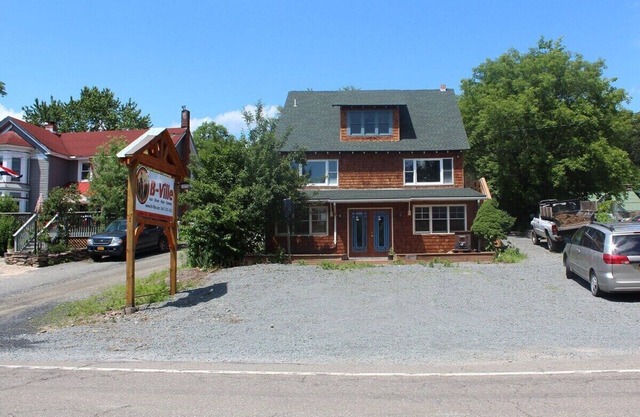 Cozy 2 Bdrm In Heart Of Barryville! Raft, Hike On Scenic Byway Rte 97