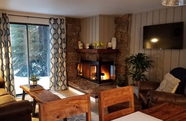 Winter Park Condo - Minutes to Slope & Downtown!