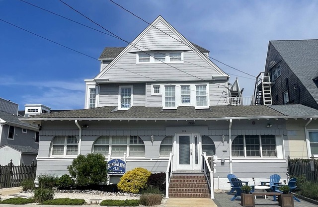 Cozy 2-bedroom/2 bath condo in charming Beach Haven