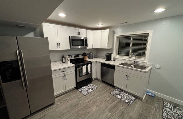 Cozy 2-bedroom apartment in serene Taylorsville