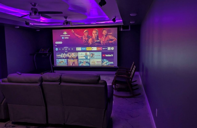 Cozy 2-bedroom apartment with movie theater.