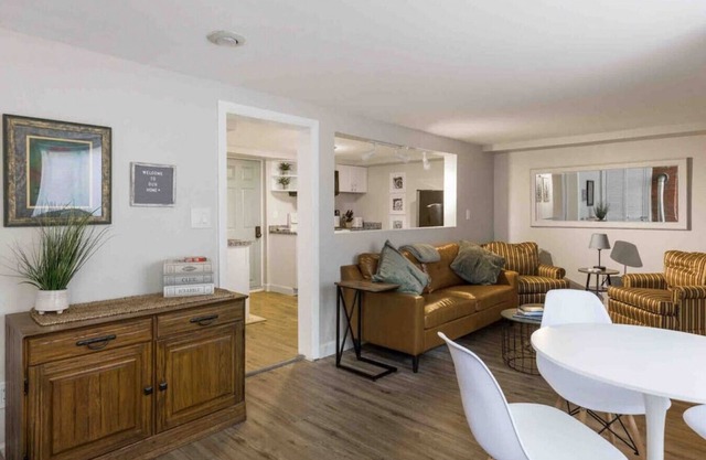 Cozy 2 bedroom apartment