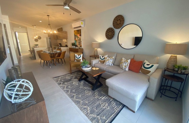 Cozy 2-bedroom condo in fantastic Akumal with WiFi, fitness room