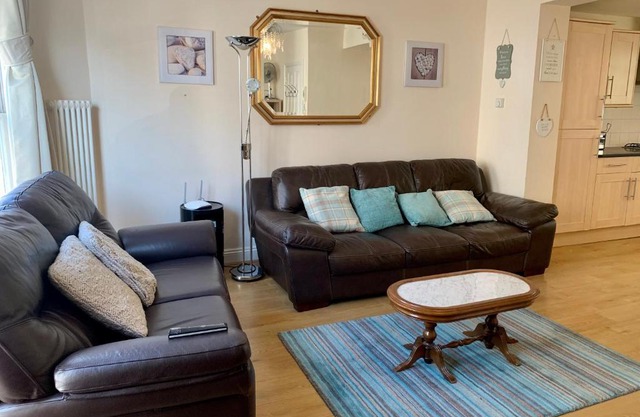 Cozy 2 Bedroom Flat in Brighton and Hove