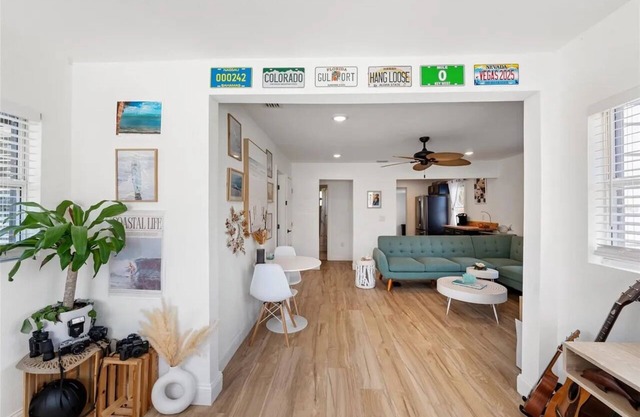 Cozy 2-bedroom house in charming St. Petersburg