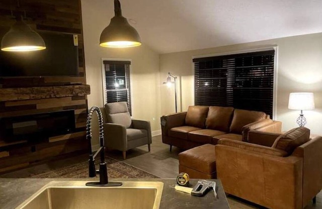 Cozy 2 Bedroom In Avon NY