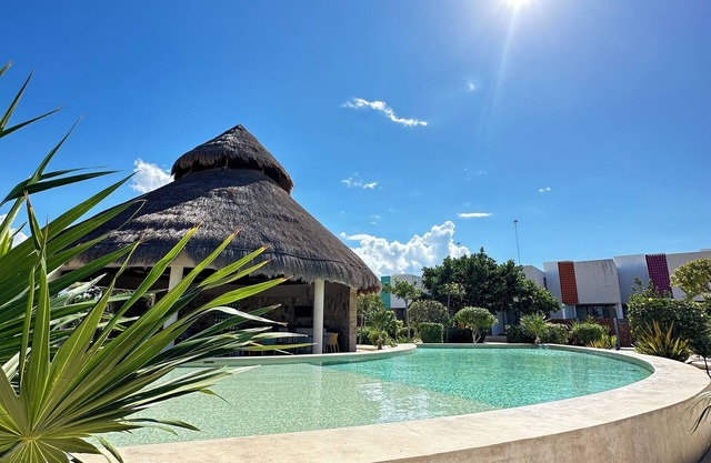 Cozy 2-bedroom townhome in enchanting Chicxulub with WiFi, private pool