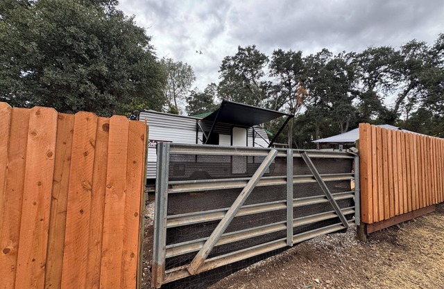 Cozy 2023 RV in Clearlake – Sleeps 4 w/AC, WiFi & Free Coffee