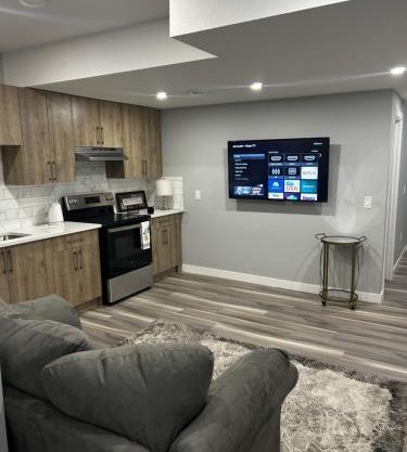 Cozy 2bed Guest suite