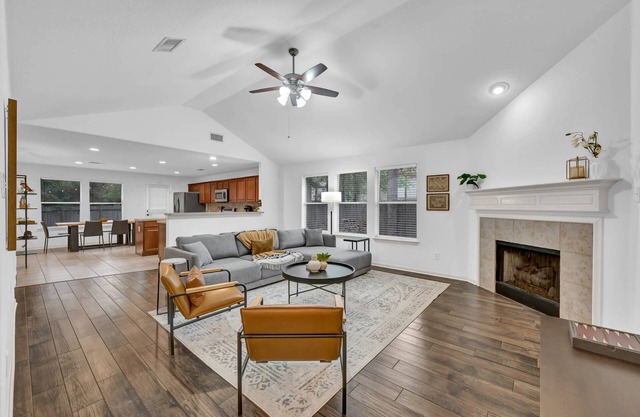 Cozy 3-Bed Woodland Retreat with Firepit, Game Room, and Fully Equipped Kitchen!