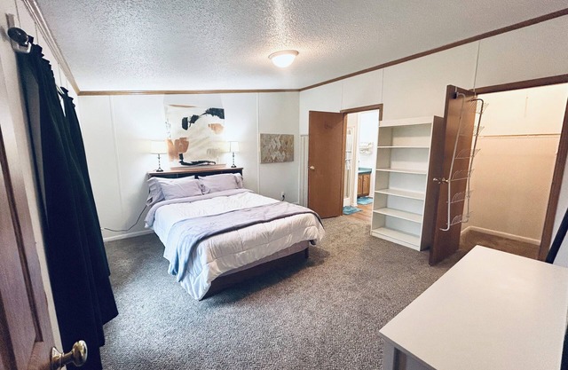 Cozy 3 Bedroom/2 Bath
