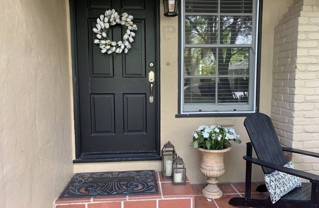 Cozy 3 bedroom bungalow/East Sacramento