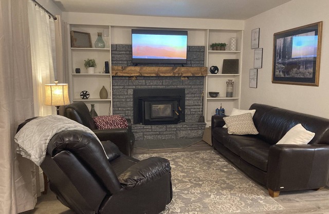 Cozy 3 Bedroom Home next to the Clearwater River.