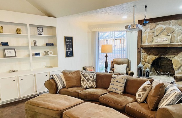 ⭐️Cozy 3 bedroom WHIPPOORWILL House at the REZ⛵️