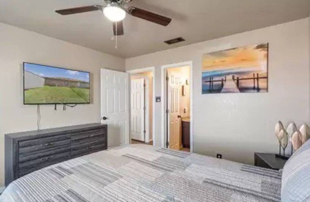 Cozy 3bd/2bath staycation near fort hood