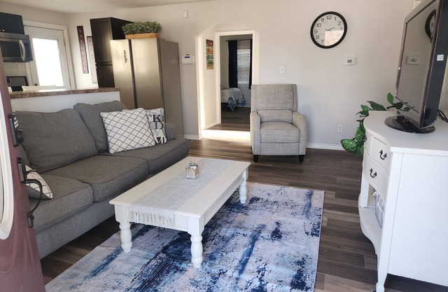 Cozy and Comfortable Home in West County