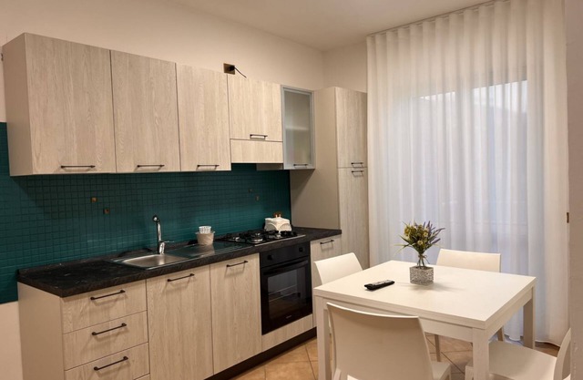 Gemütliche und moderne Wohnung am Meer