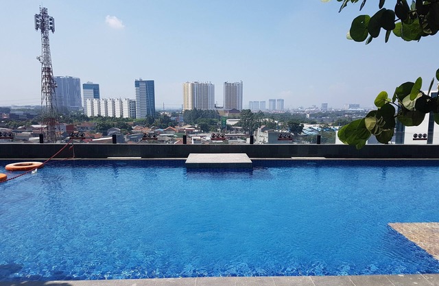 Cozy And Simply Studio Apartment Tree Park City Cikokol