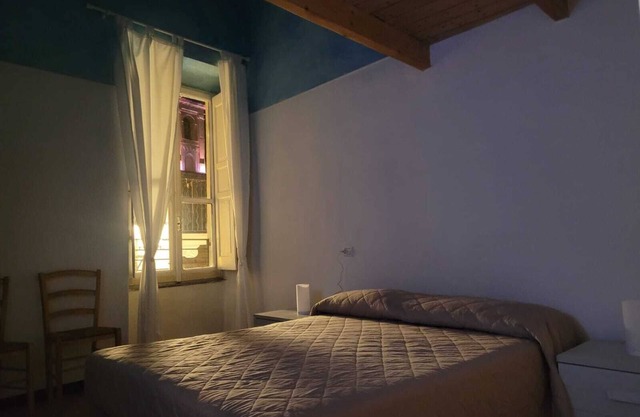 Cozy and spacious a few meters from the sea