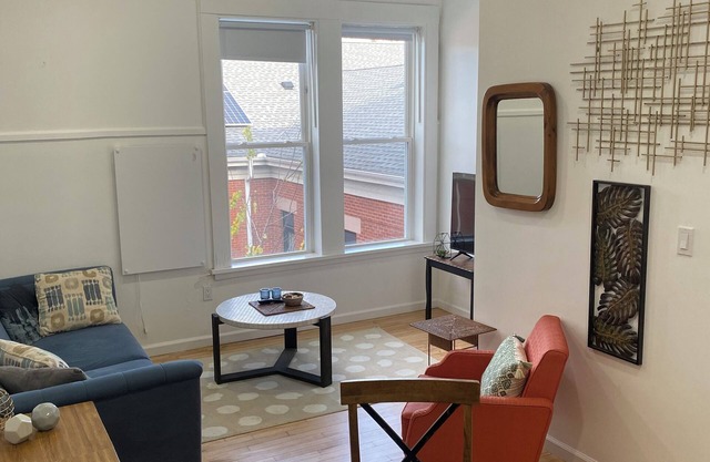 Cozy and spacious apartment to call home