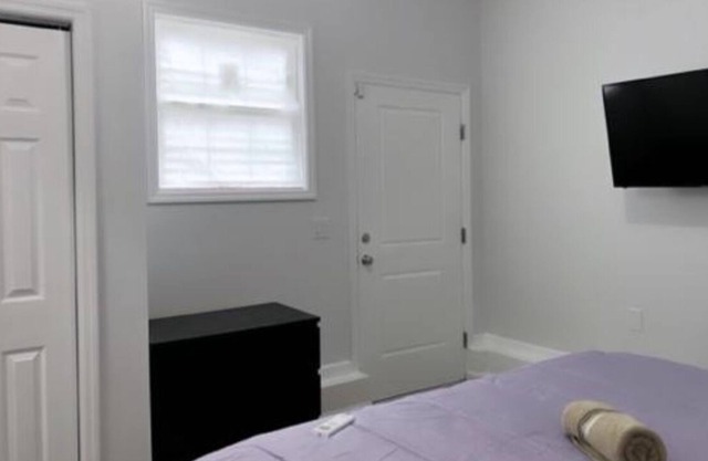 Cozy and Spacious King size bedroom
