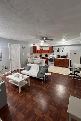 Cozy and Spacious Private Basement