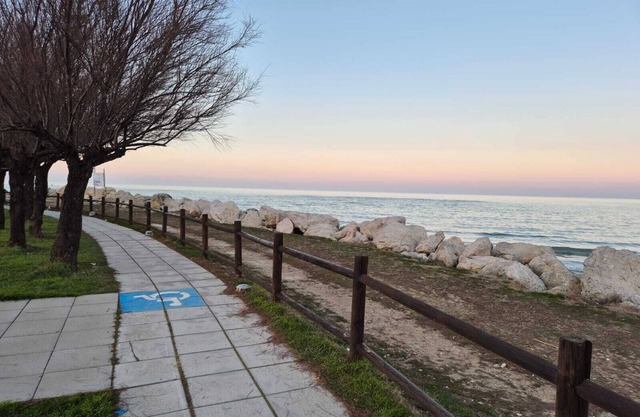 Cozy apartment near the Sea with all amenities.