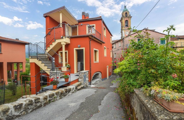 Gemütliche Wohnung in San Pietro Vara.